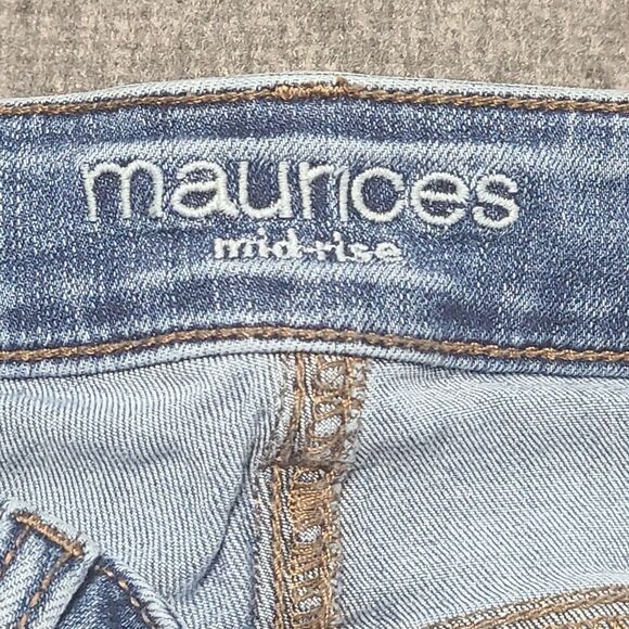 Maurices Women’s‎ Jeans 6 Light Blue Mid Rise Slim Straight Denim Pants Stretch - Picture 5 of 9